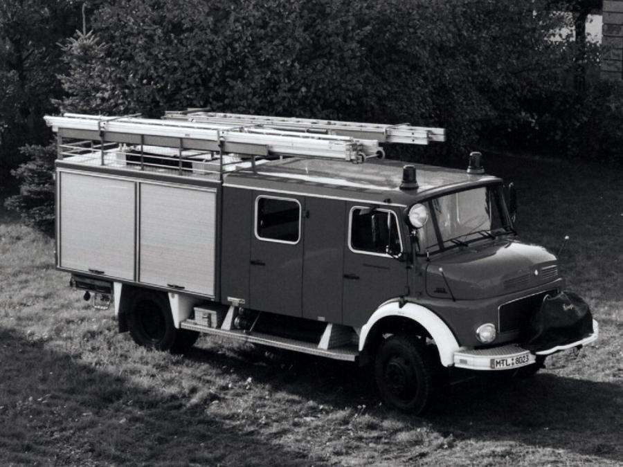 Mercedes-Benz L 1113 B Loschfahrzeug LF16TS 1991 года  (фото 1 из 1)